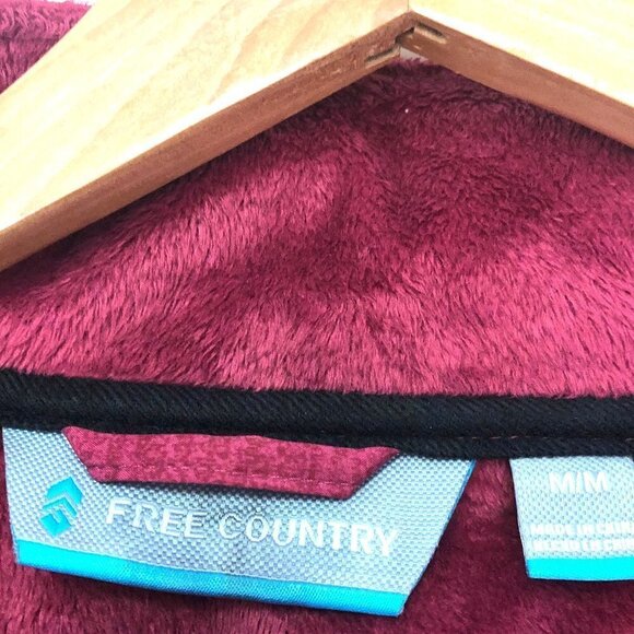 NWOT Free Country Women's Aeris Super Softshell Jacket Size M Burnish Red Hood - Picture 9 of 11